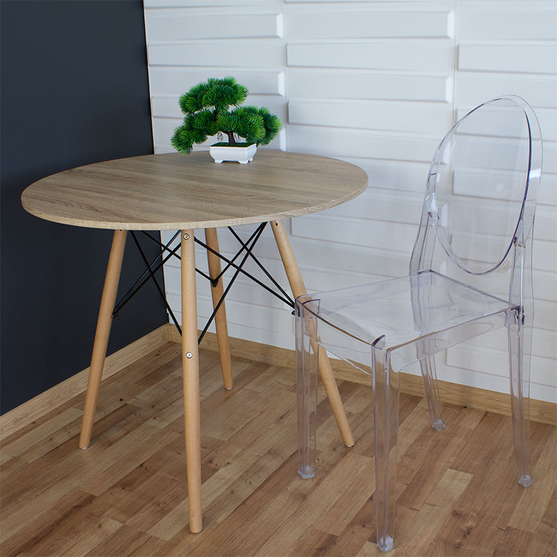 stół na drewnianych nogach naturalne drewno
