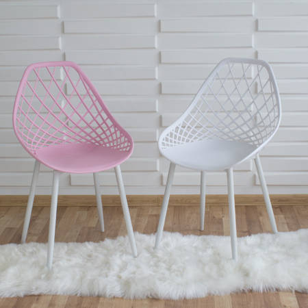 Krzesło ażurowe skandynawskie nowoczesne na metalowych białych nogach stylowe różowe YE-08