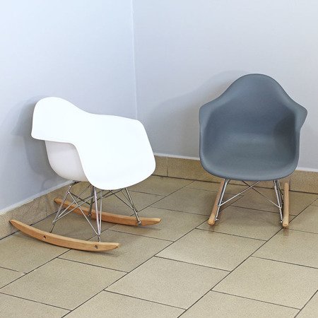 Krzesło dla dzieci na biegunach dziecięce na metalowo-drewnianych płozach białe 211 AB