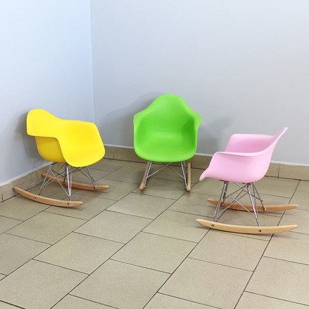 Krzesło dla dzieci na biegunach dziecięce na metalowo-drewnianych płozach czarne 211 AB