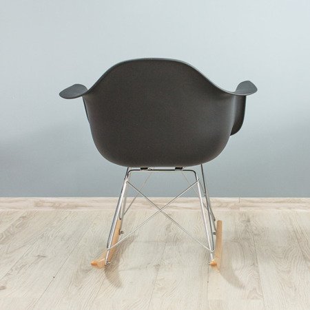 Krzesło na biegunach na metalowo drewnianych płozach fotel bujany do salonu czarne 211 AB