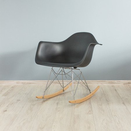 Krzesło na biegunach na metalowo drewnianych płozach fotel bujany do salonu czerwone 211 AB