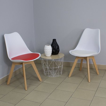 Krzesło na drewnianych bukowych nogach z skórzaną czerwoną poduszką na nowoczesne białe 007TI