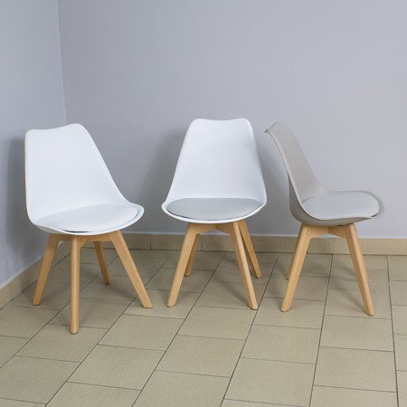 Krzesło na drewnianych bukowych nogach z żółta poduszką nowoczesne białe 007 TS