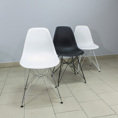 Krzesło nowoczesne na metalowych chromowanych nogach stylowe do kuchni ciemno szare 212 AB