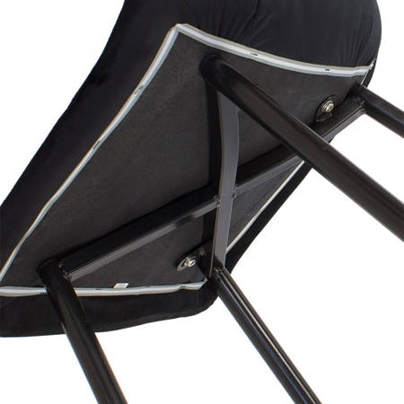 Krzesło welurowe do salonu na metalowych czarnych nogach czarne 042V-B