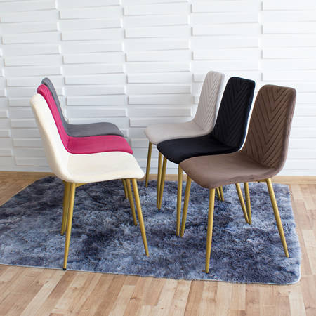 Krzesło welurowe do salonu na metalowych złotych nogach, różowe, wzór jodełka 049B-V-P