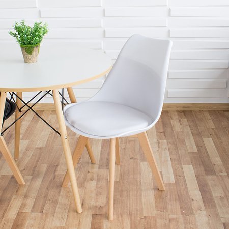 Krzesło z skórzaną białą poduszką na drewnianych bukowych nogach nowoczesne białe 007 WF