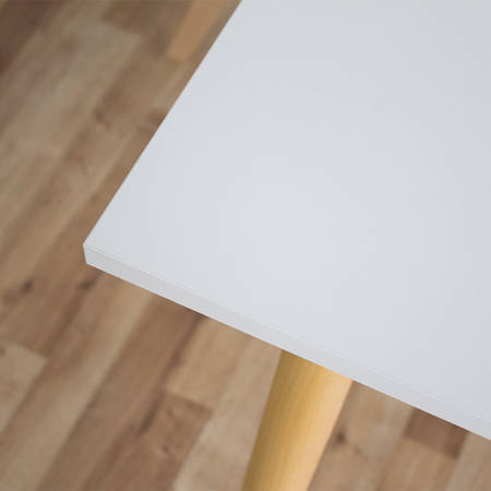Stół biały z płyty wiórowej z drewnianymi nóżkami 120 cm x 80 cm x 71 cm S304A SEN