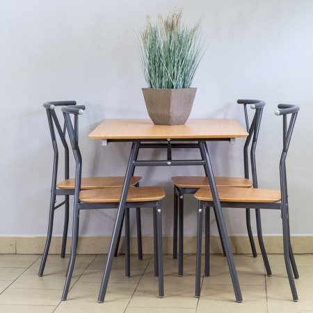 Zestaw stół + 4 krzesła kuchenny do jadalni kuchni nowoczesny jasny brązowy X009